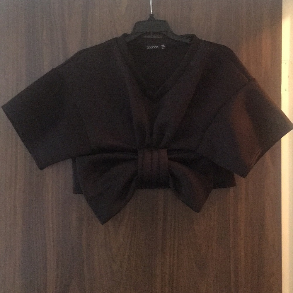 Cropped shirt